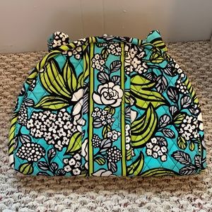 Vera Bradley Semi Circle Magnetic Closure Purse